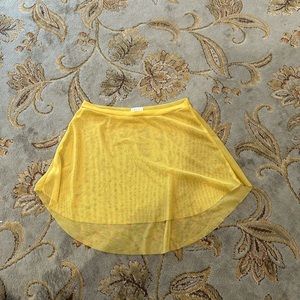 Eleve yellow mesh skirt-size Small
